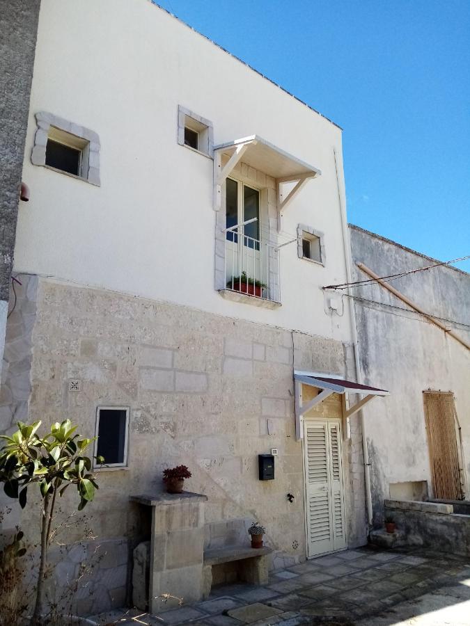 Casa Corte Della Liberta Uggiano La Chiesa Exteriör bild