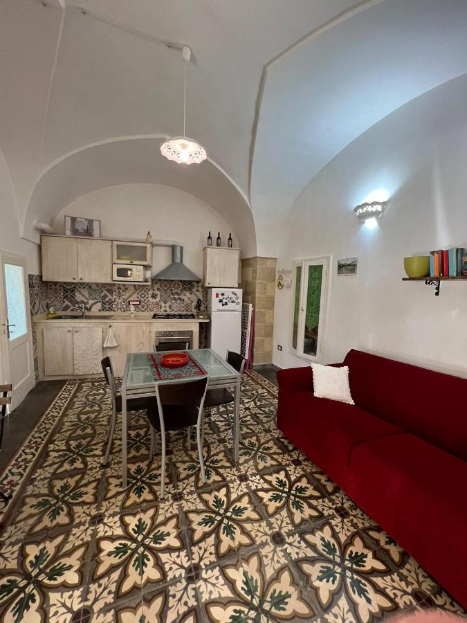 Casa Corte Della Liberta Uggiano La Chiesa Exteriör bild