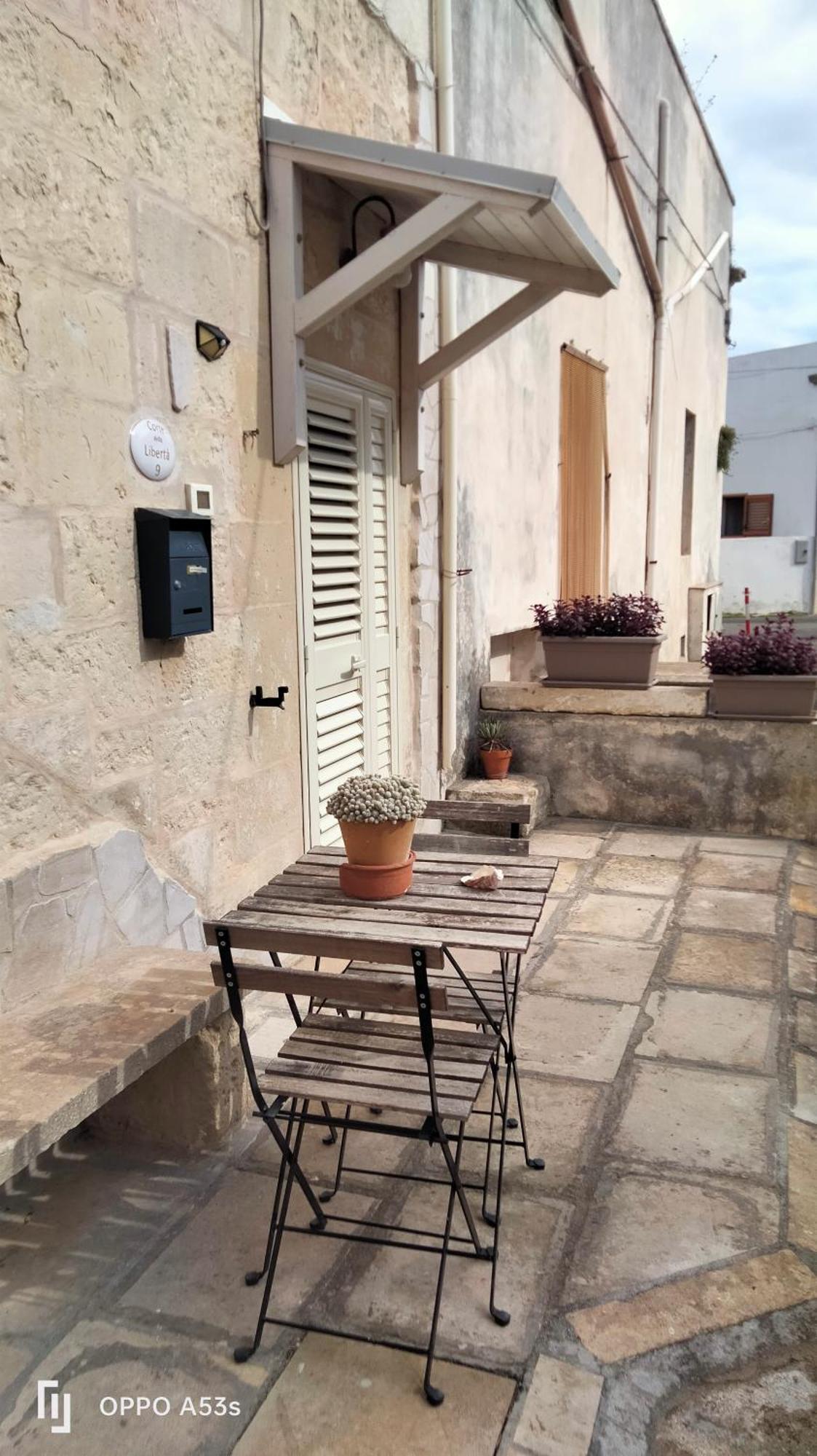 Casa Corte Della Liberta Uggiano La Chiesa Exteriör bild